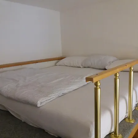 Only Female Bedroom In A Share Flat In Vinohrady Apartment